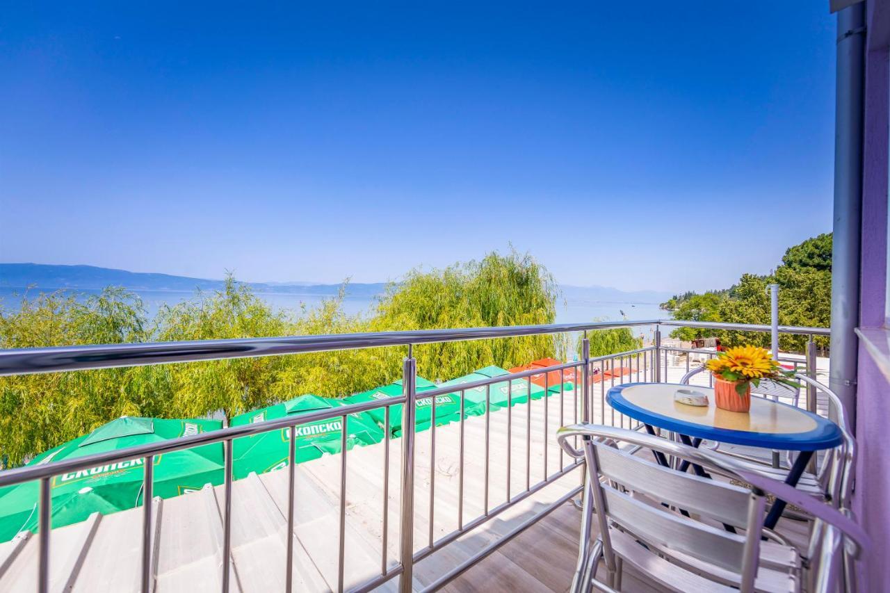 Villa Swiss Ohrid Exterior photo